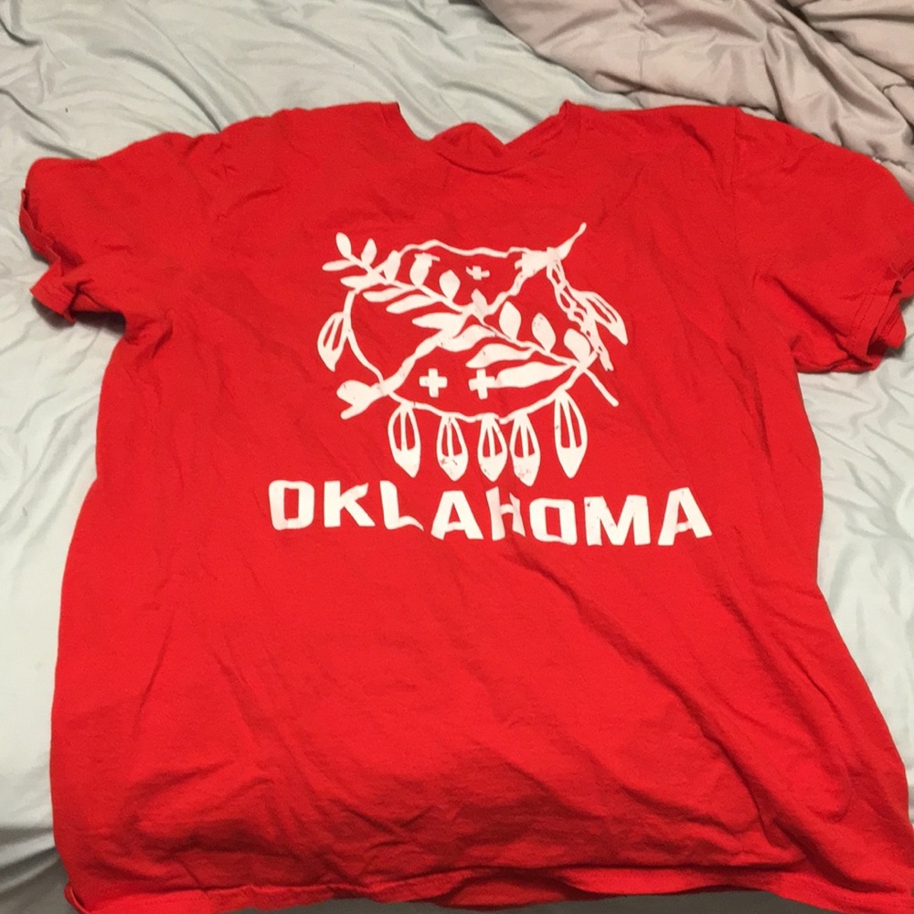 Oklahoma t shirt!! Color red Size large one spot on it about 3 cm long